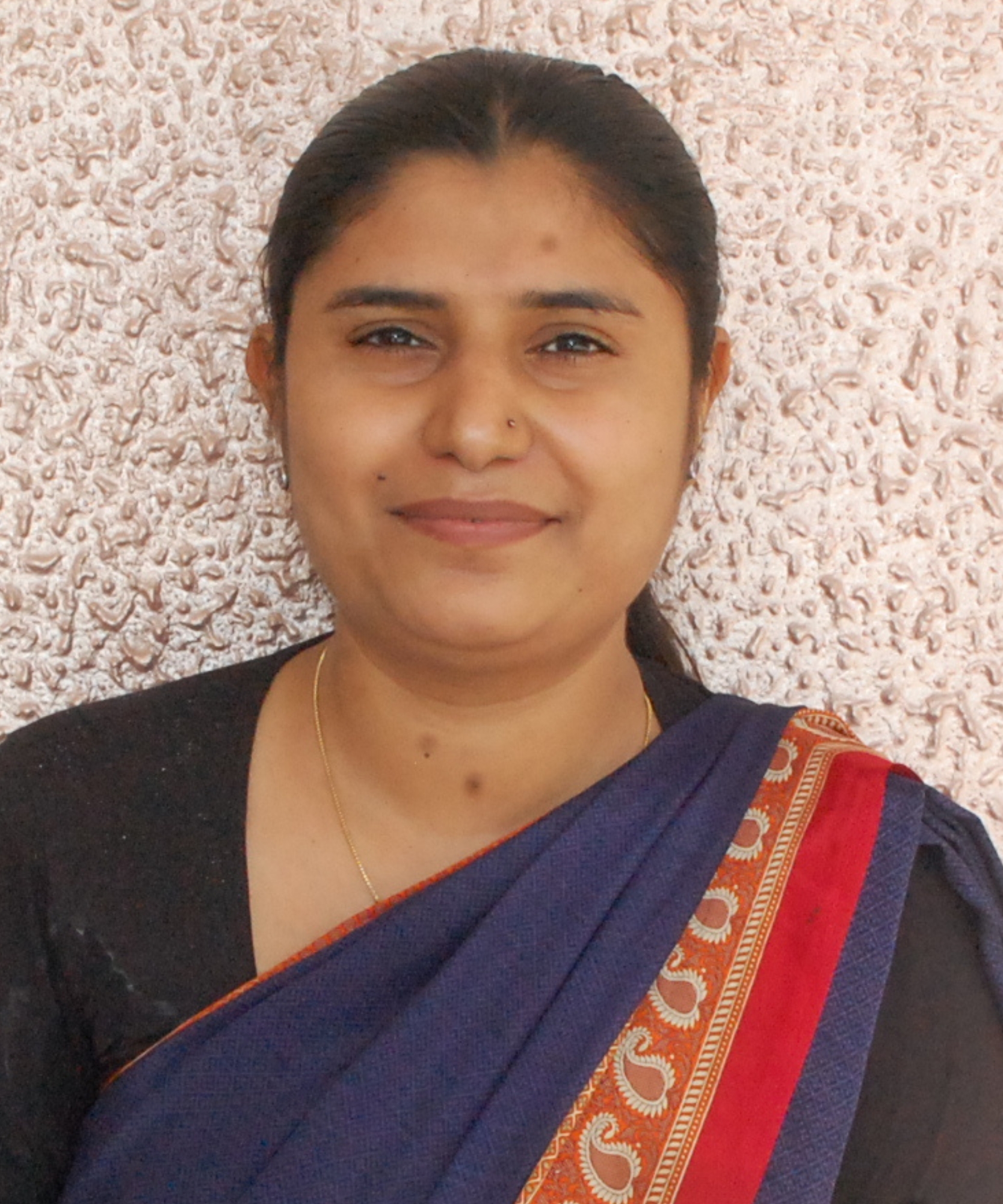 MS. DIVYA SONI